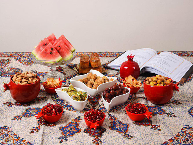 آداب و رسوم شب یلدا Travel to Iran Tours to Iran Yalda Night5 - آداب و رسوم شب یلدا