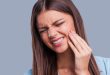 Woman suffering from tooth ache 110x75 - چرک خشک کن قوی برای عفونت لثه